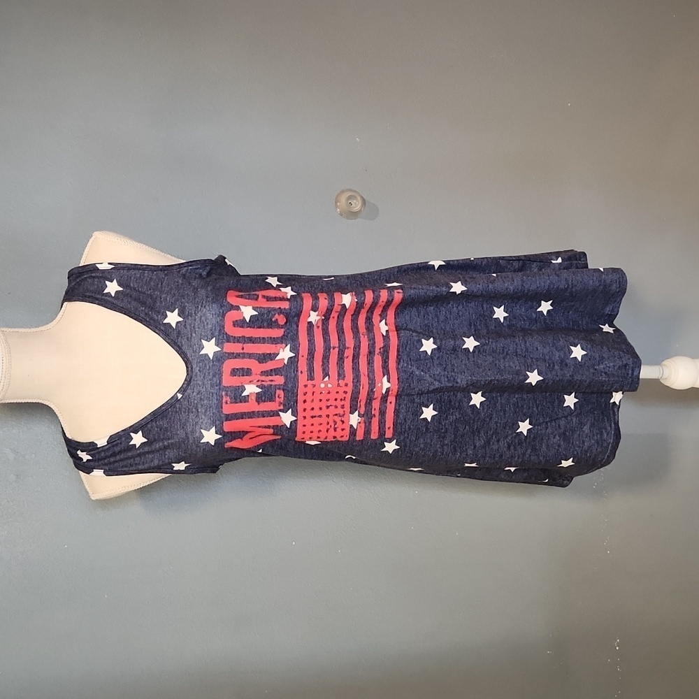 Amazon Essentials America patriotic starsflag sleeveless vneck midi summ…